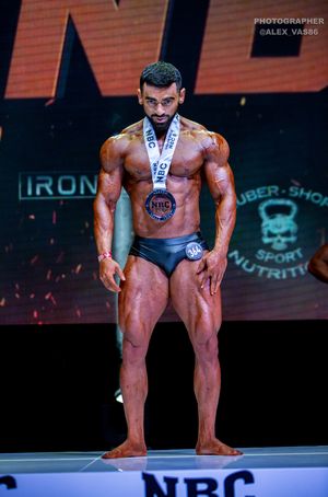 CLASSIC PHYSIQUE НОВИЧКИ